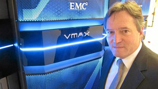 Gilles Marty, directeur général du Cimut, dans le data center installé à Quimper. Gilles Marty, directeur général du Cimut, dans le data center installé à Quimper.